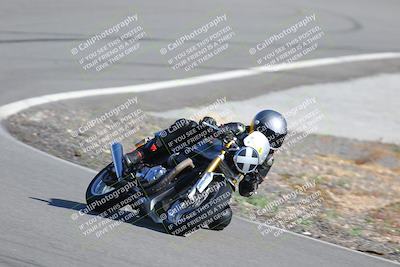 media/Feb-05-2023-Classic Track Day (Sun) [[c35aca4a42]]/Group 2/session 1 turn 9/